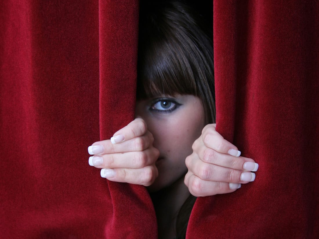 curtain-featured-image